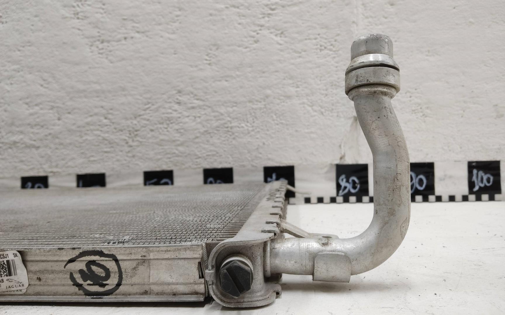 Радиатор охлаждения двигателя дополнительный