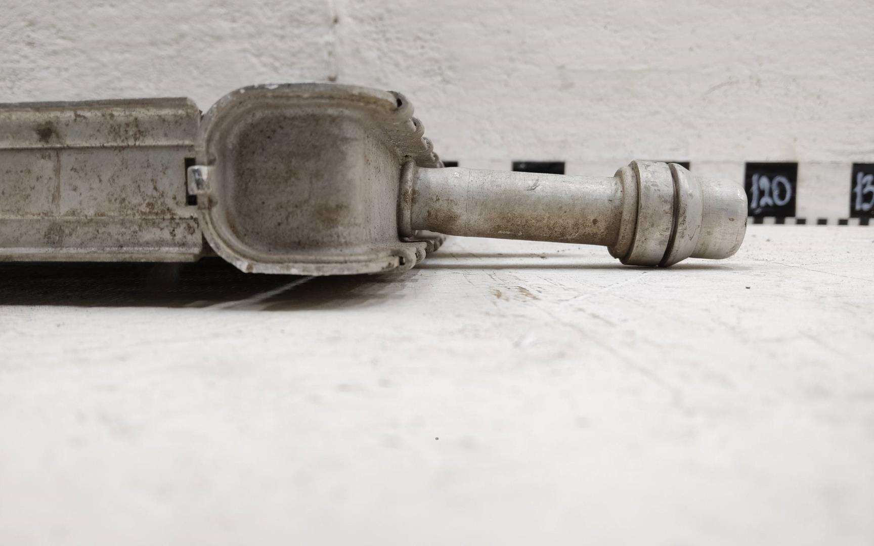 Радиатор охлаждения двигателя дополнительный