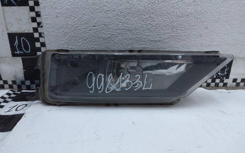 Фара противотуманная правая