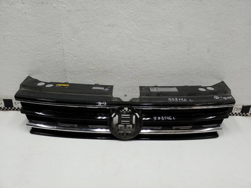 Решетка радиатора