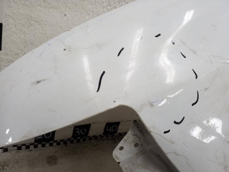 Крыло переднее левое