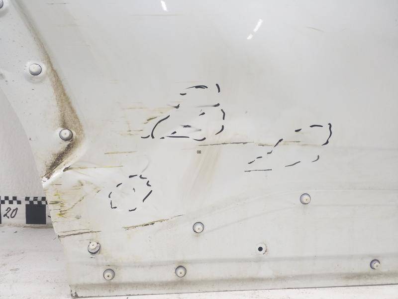 Дверь задняя правая