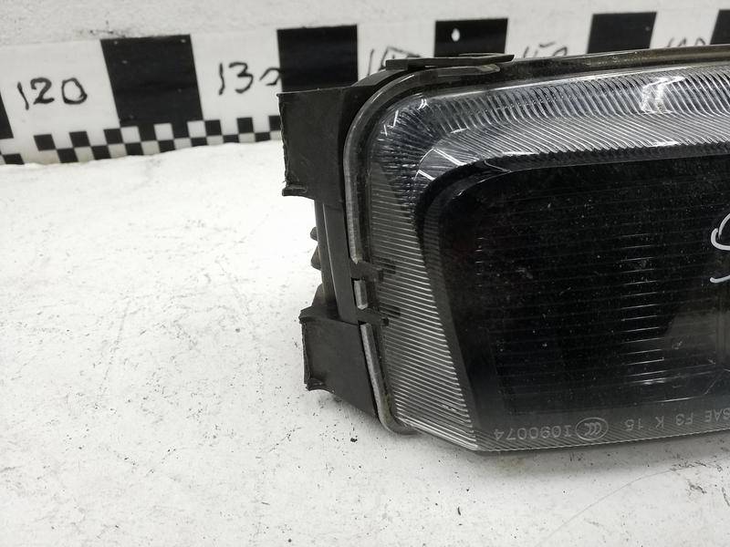 Фара противотуманная левая