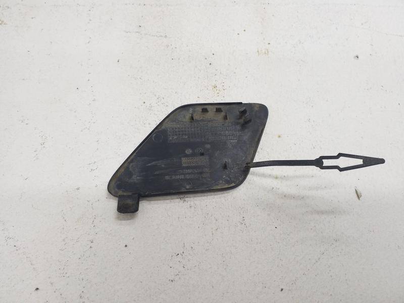 Заглушка буксировочного крюка