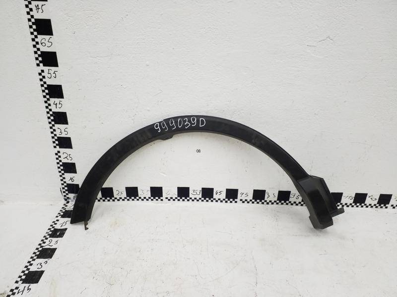 Накладка заднего крыла правого