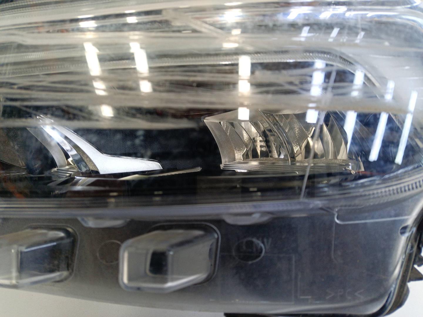 Фара левая для XC40 2017>