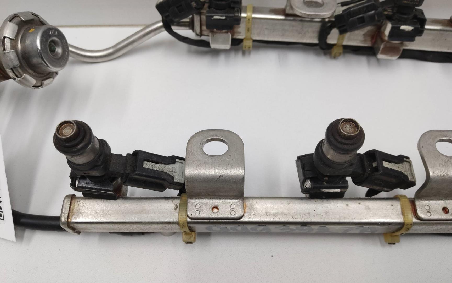 Рейка топливная (рампа)