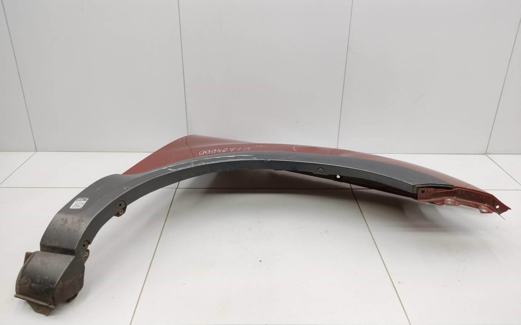 Крыло переднее правое