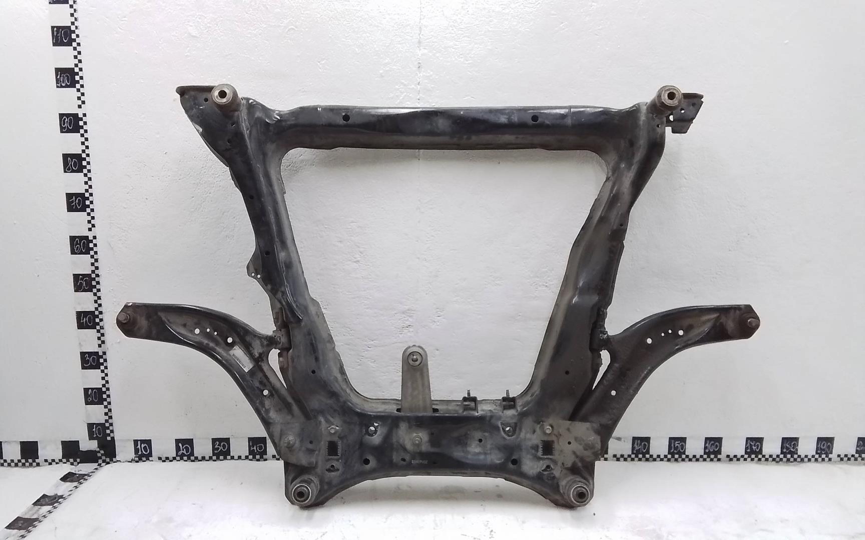 Балка подмоторная