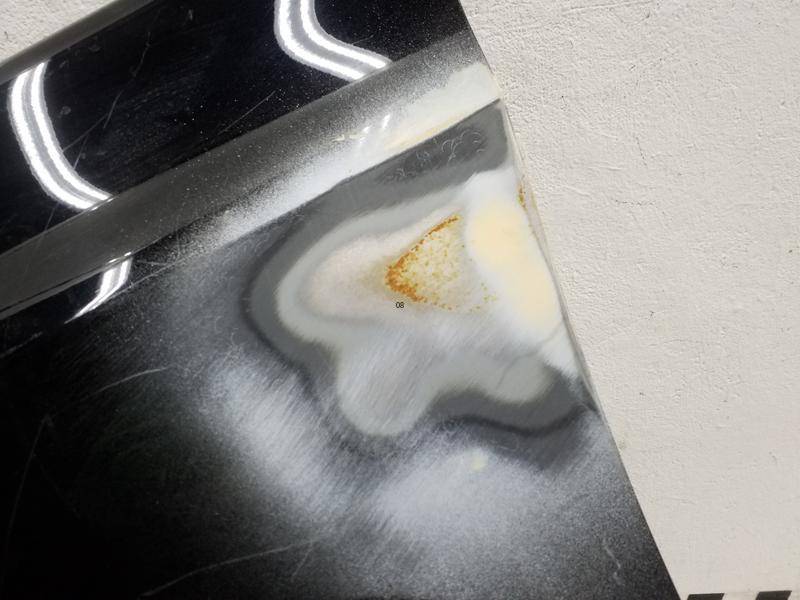 Крыло переднее левое