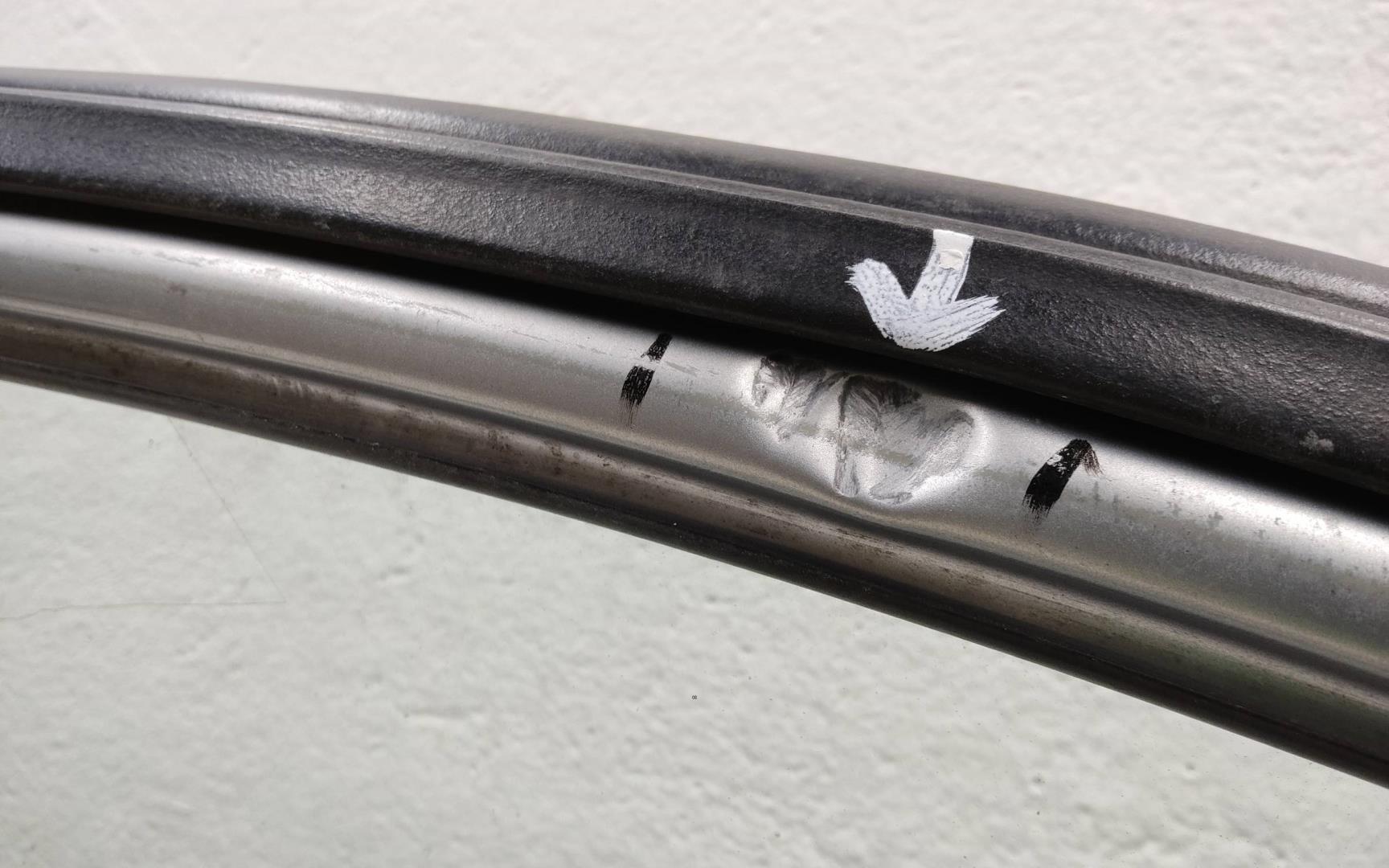 Дверь передняя левая