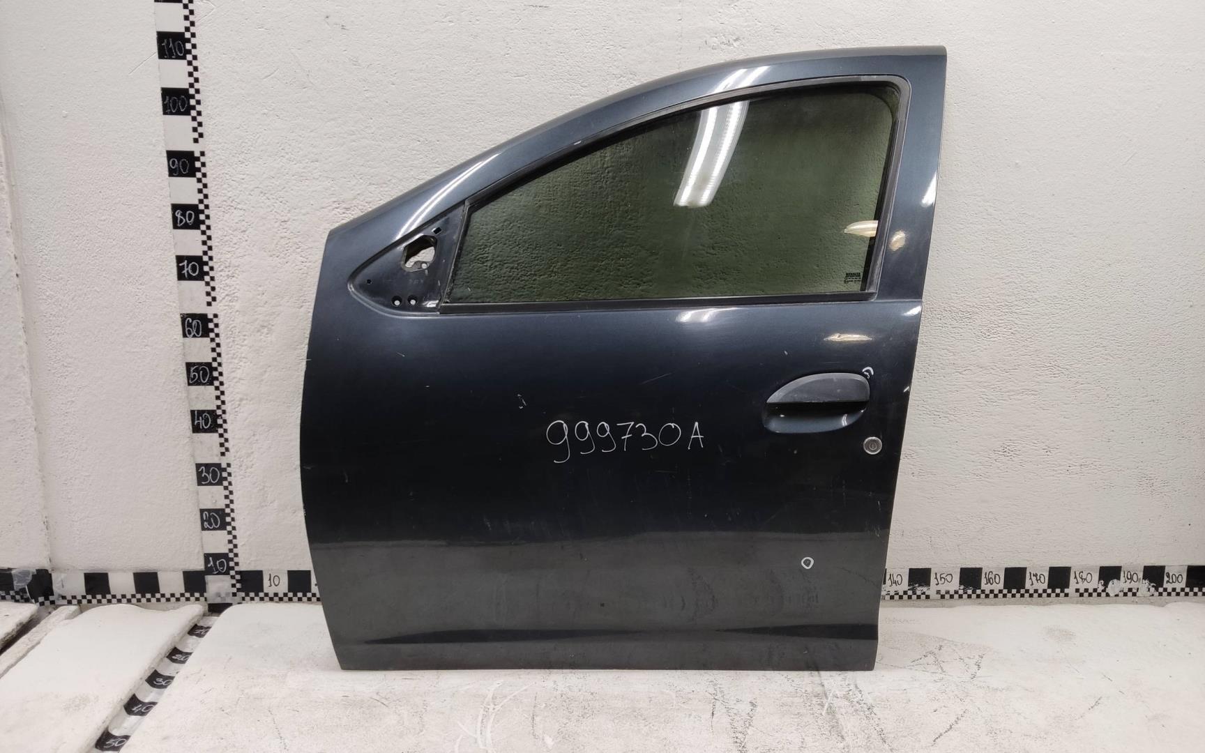 Дверь передняя левая