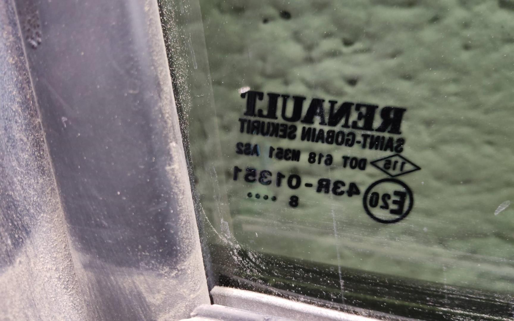 Дверь передняя левая