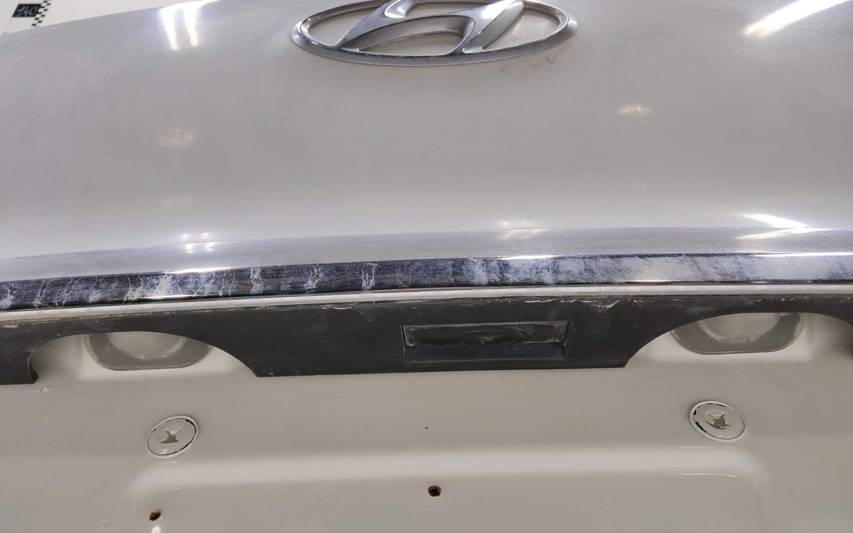 Крышка багажника