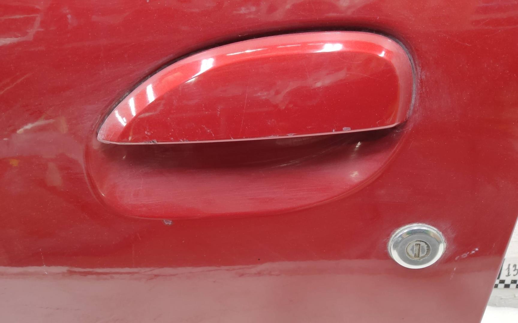 Дверь передняя левая