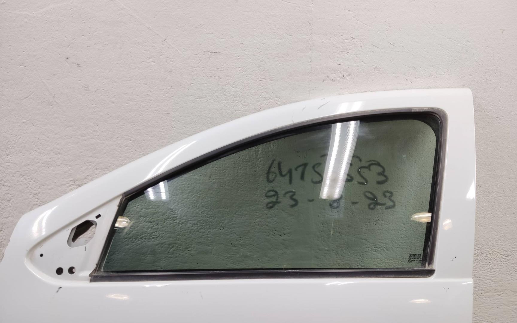 Дверь передняя левая