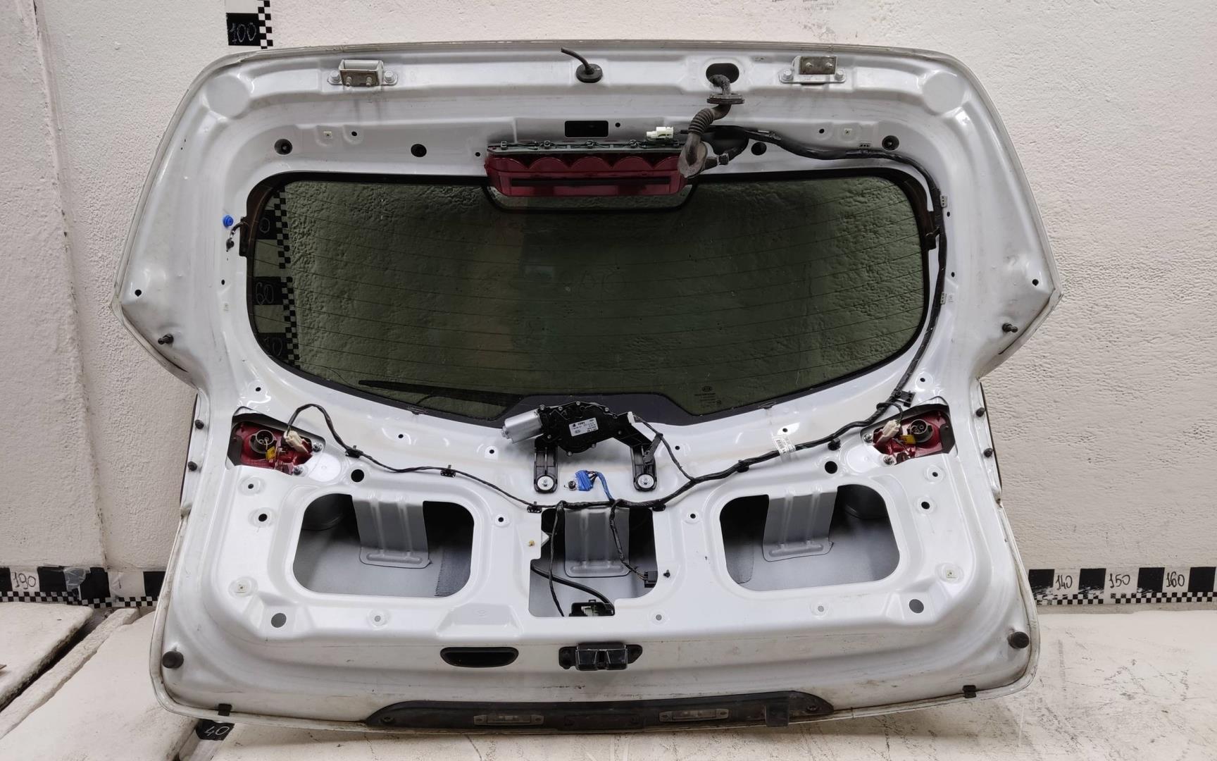 Крышка багажника