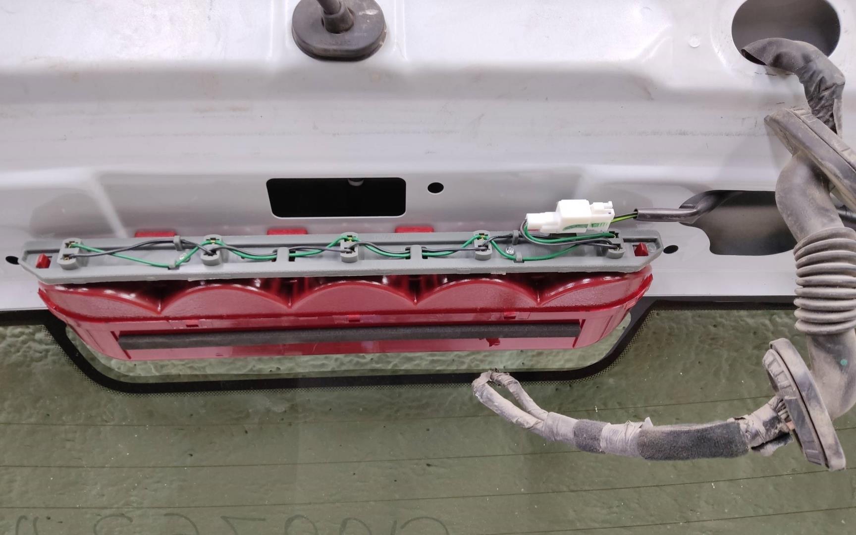 Крышка багажника