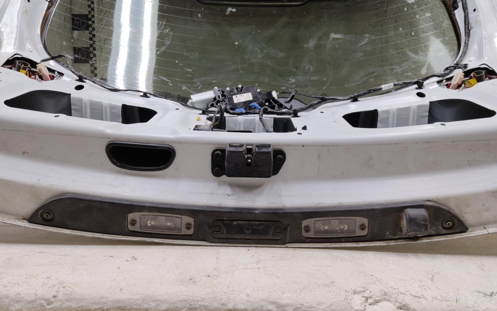 Крышка багажника