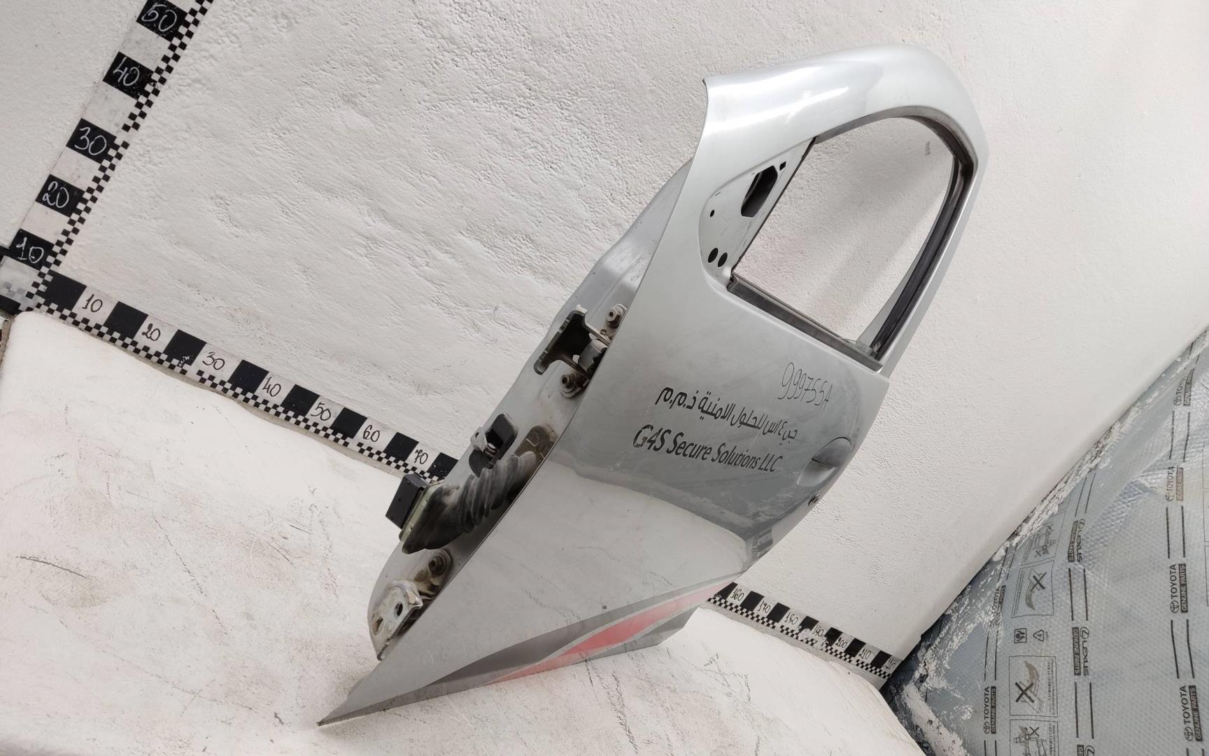 Дверь передняя левая