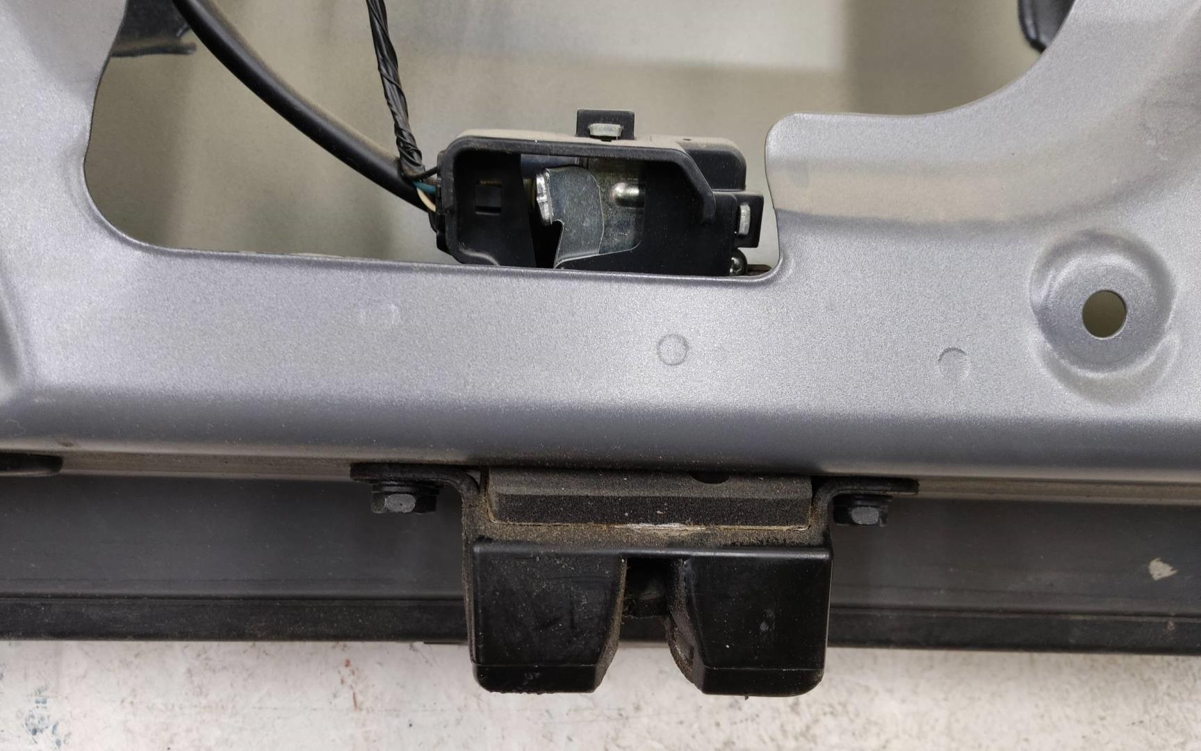 Крышка багажника