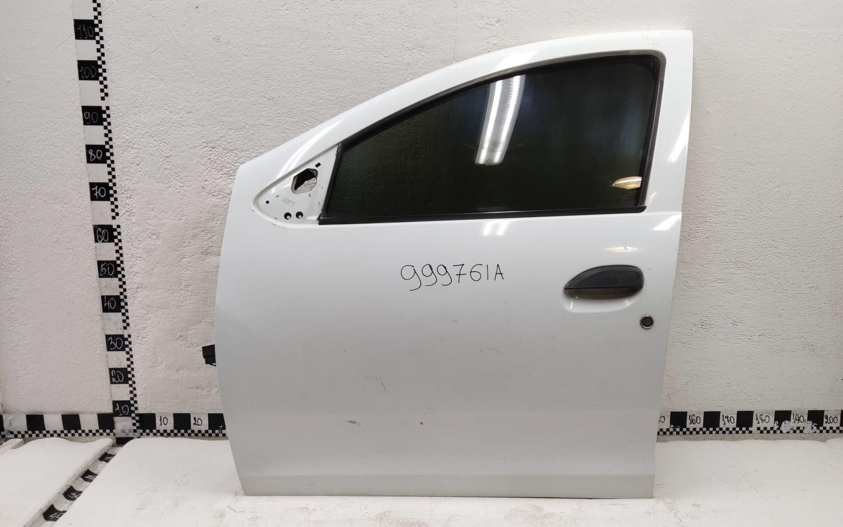 Дверь передняя левая