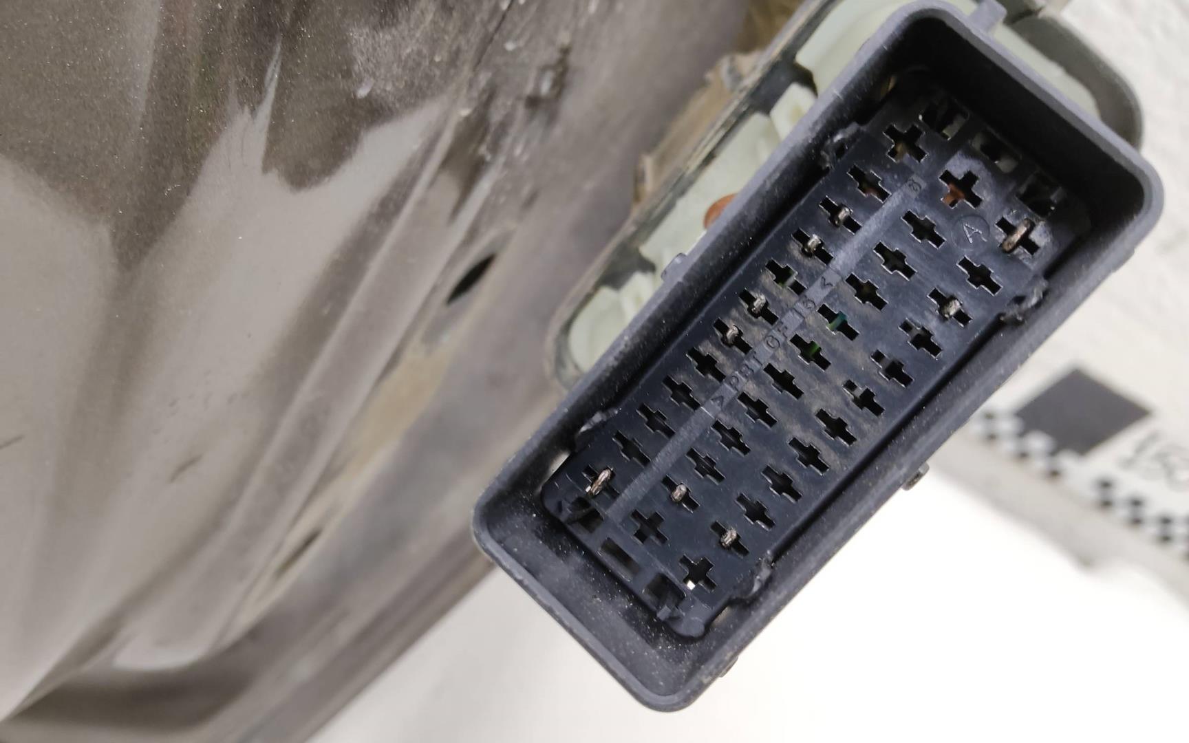 Дверь передняя левая