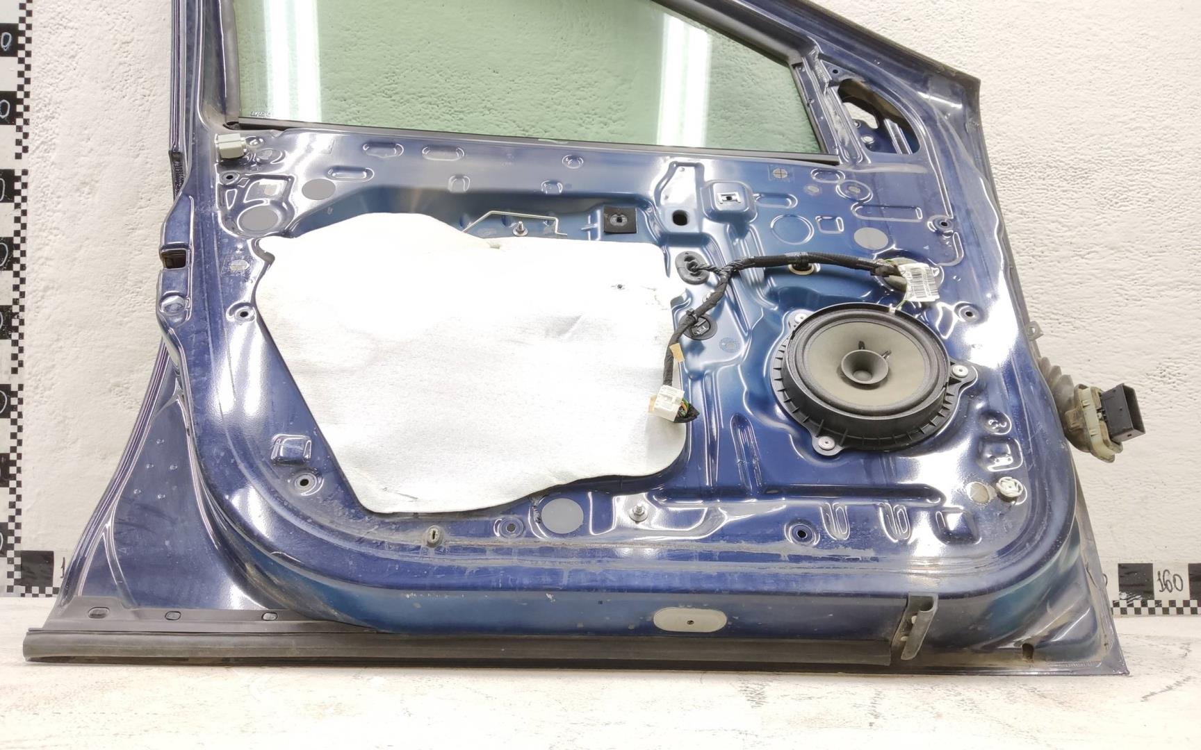 Дверь передняя левая