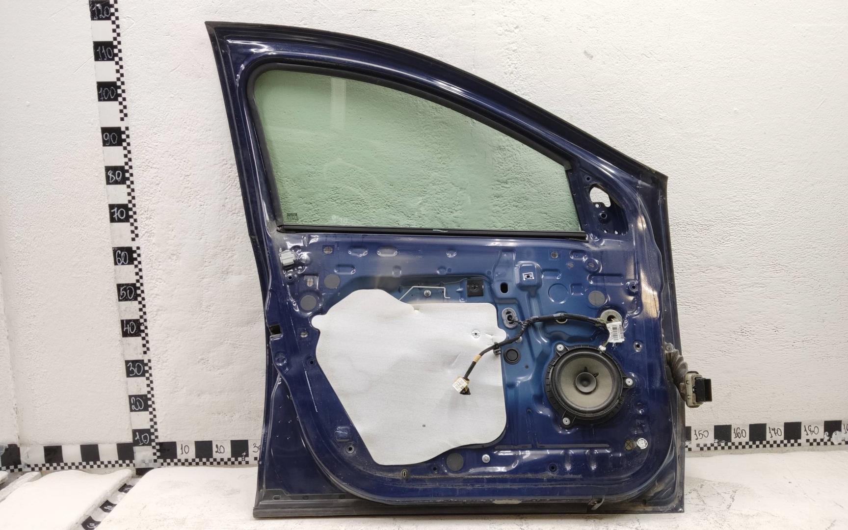 Дверь передняя левая