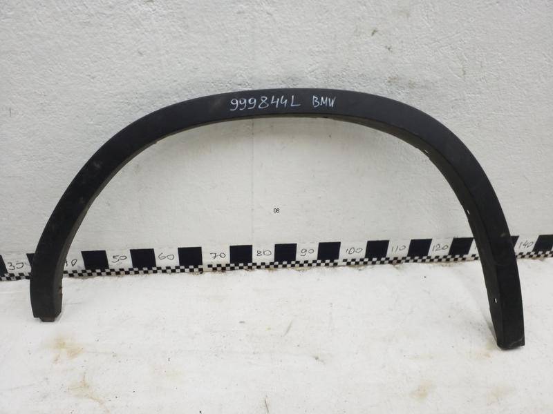 Накладка заднего крыла правого