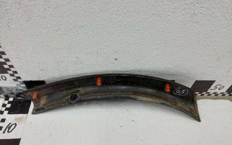 Накладка заднего бампера левая