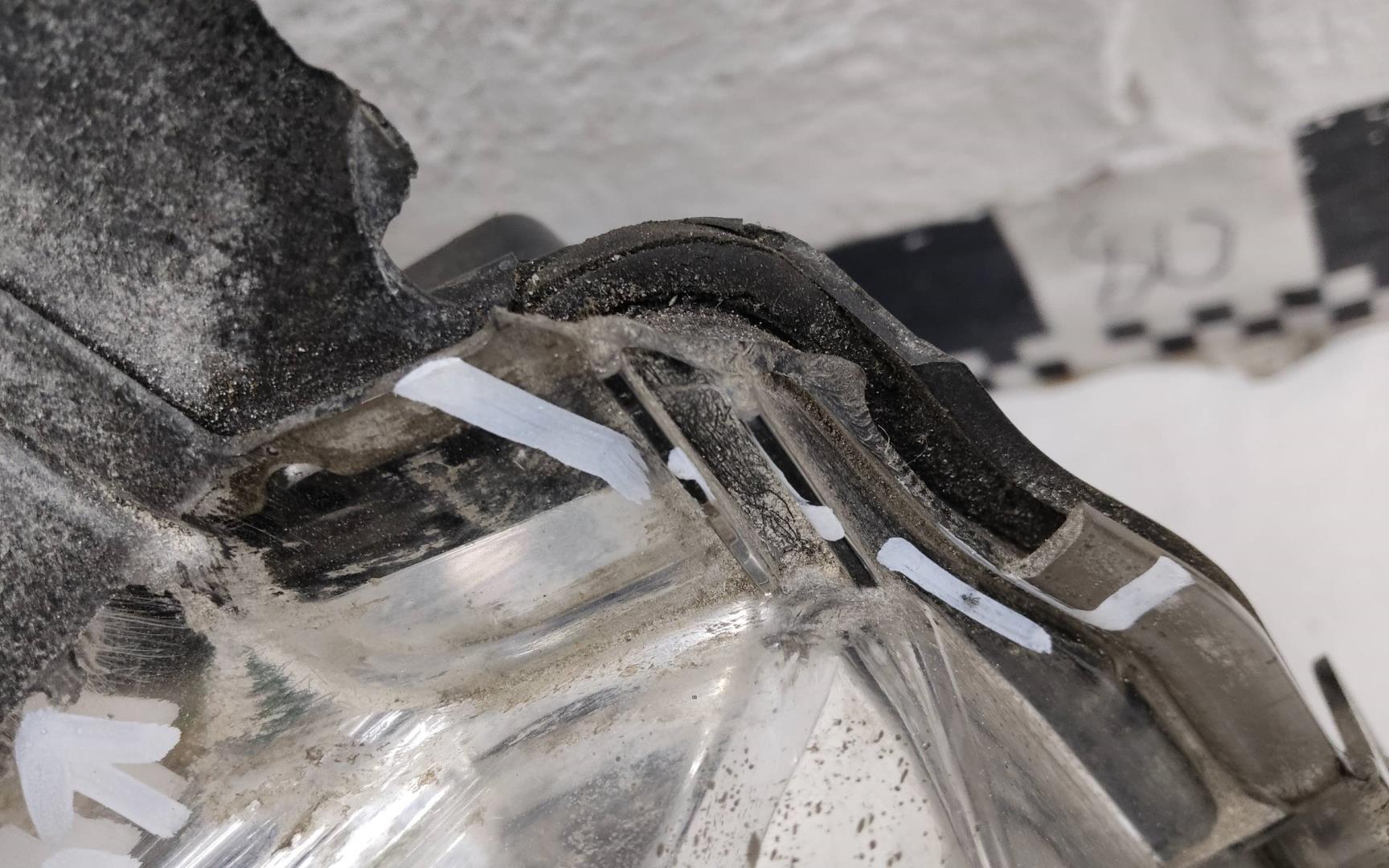 Фара правая