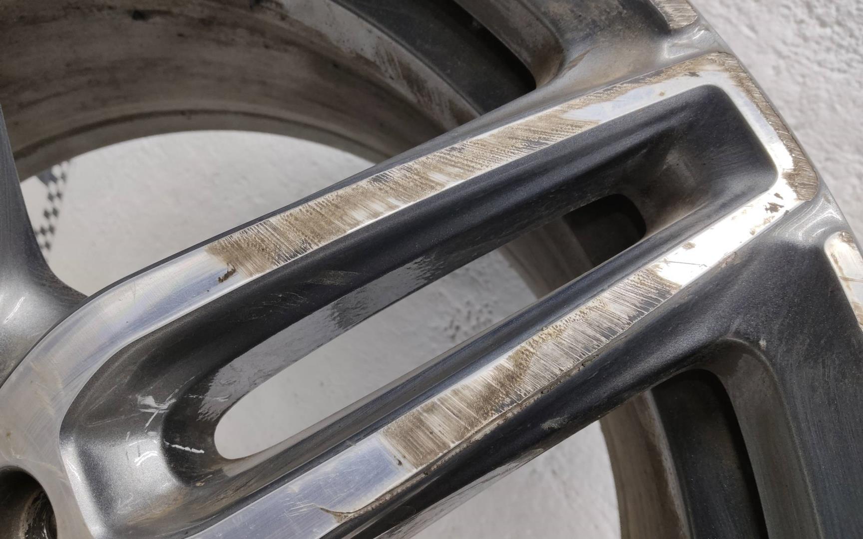 Диск колесный литой легкий сплав