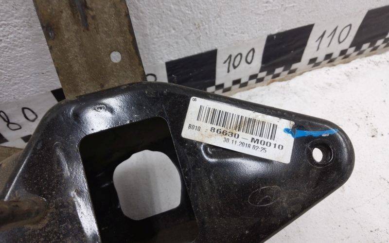 Усилитель заднего бампера