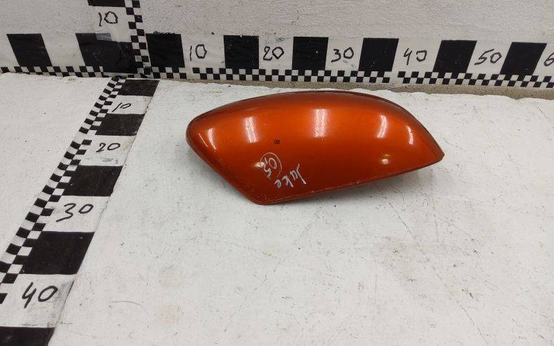 Накладка зеркала правого