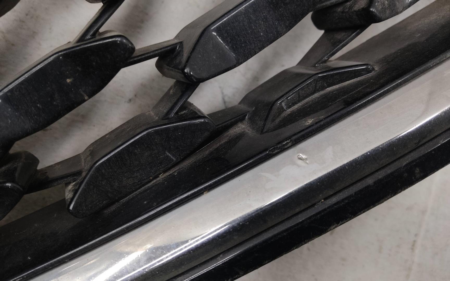 Решетка радиатора