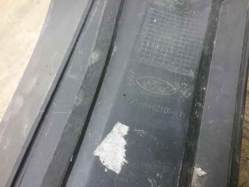 Спойлер (дефлектор) крышки багажника