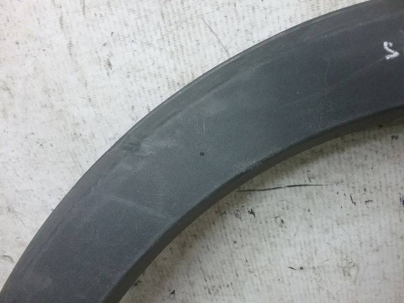Накладка заднего крыла левого