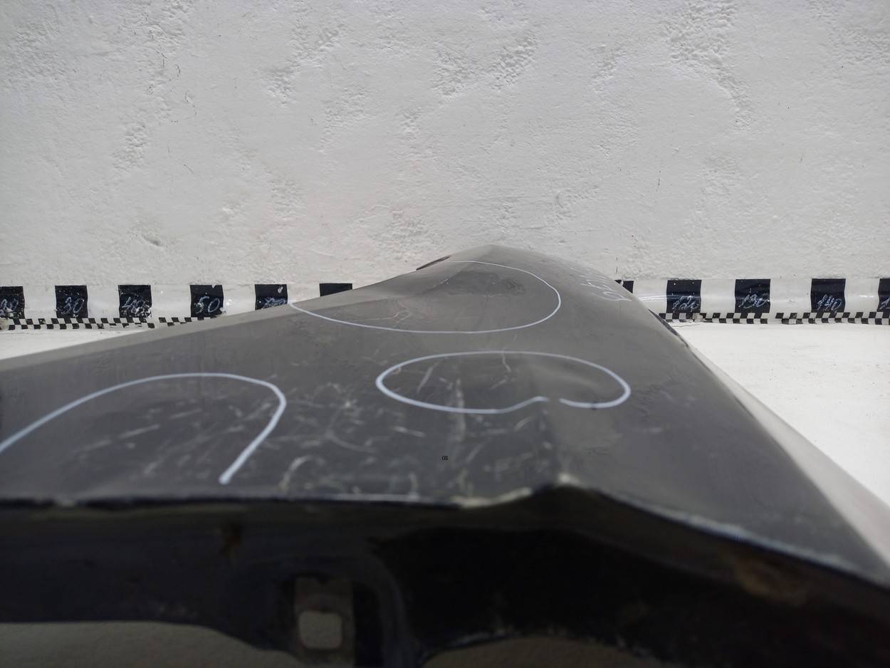 Крыло переднее левое