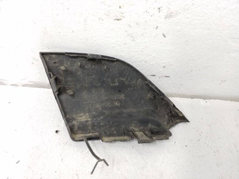 Заглушка буксировочного крюка