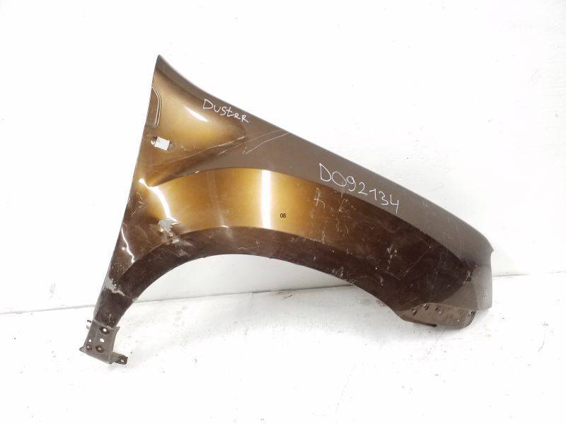 Крыло переднее правое