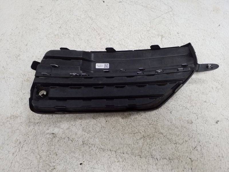 Накладка переднего бампера левая