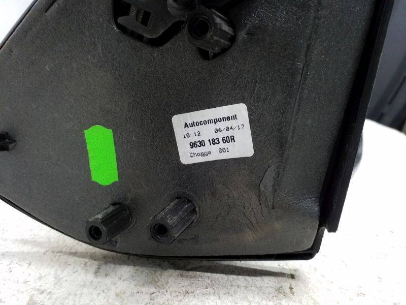 Зеркало правое электрическое