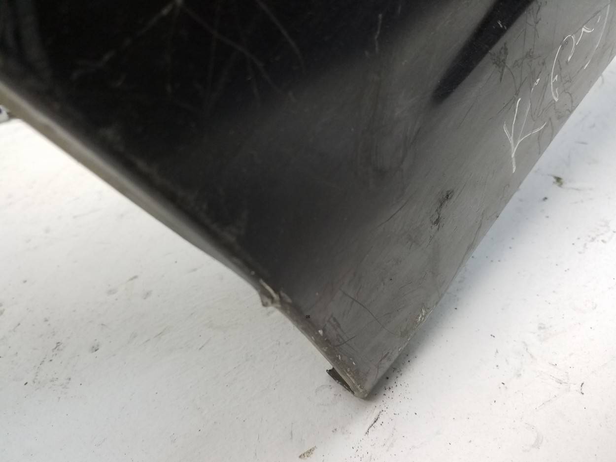 Крыло заднее правое