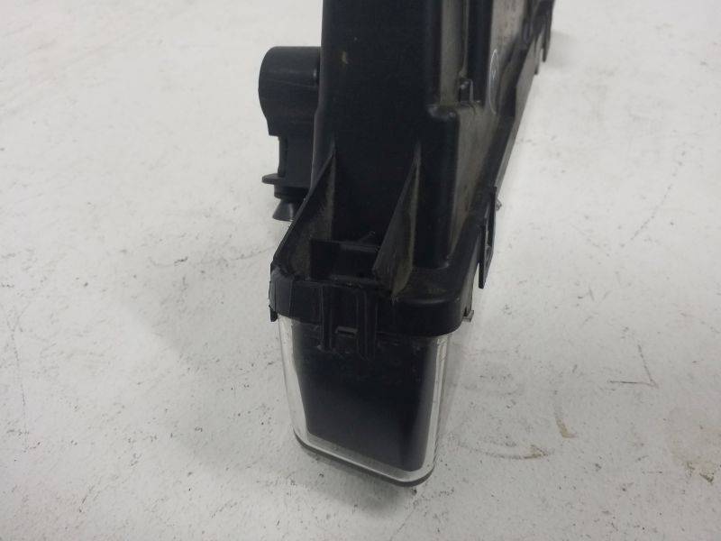 Фара дневного света левая (ходовые огни)