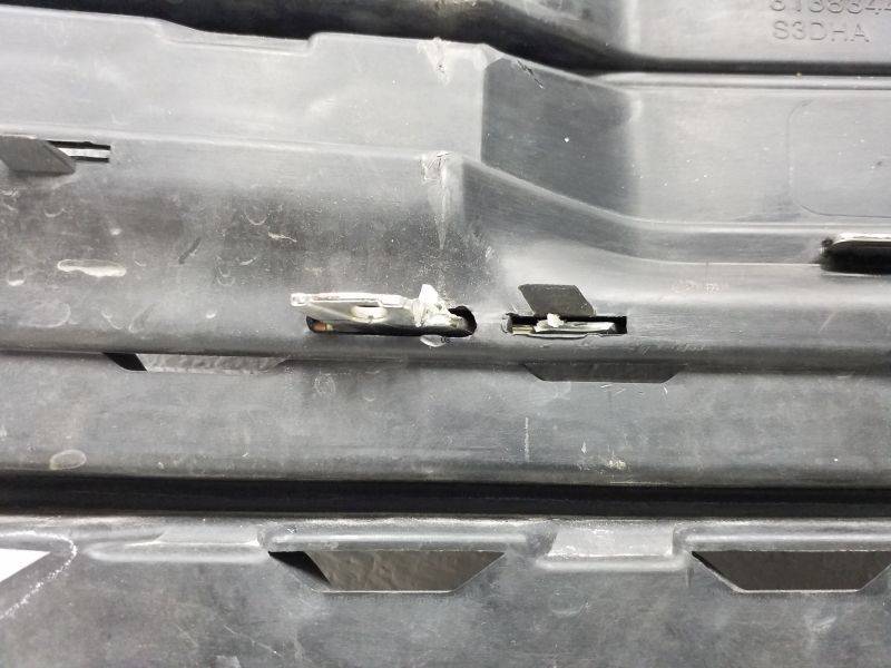 Накладка переднего бампера левая