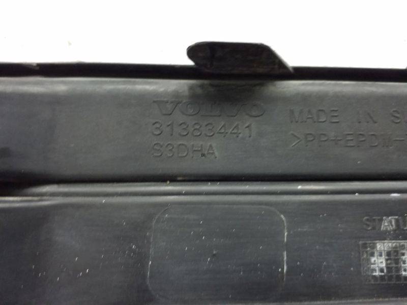 Накладка переднего бампера левая