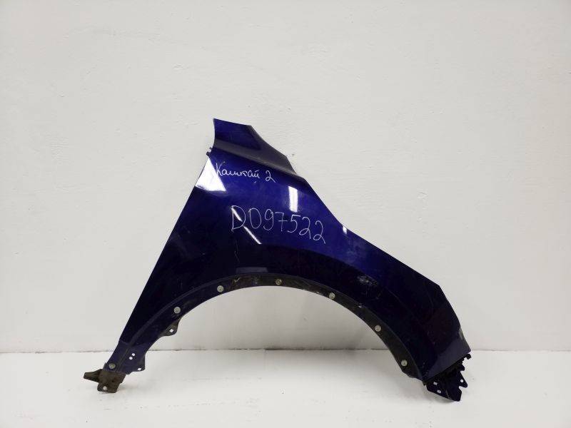 Крыло переднее правое