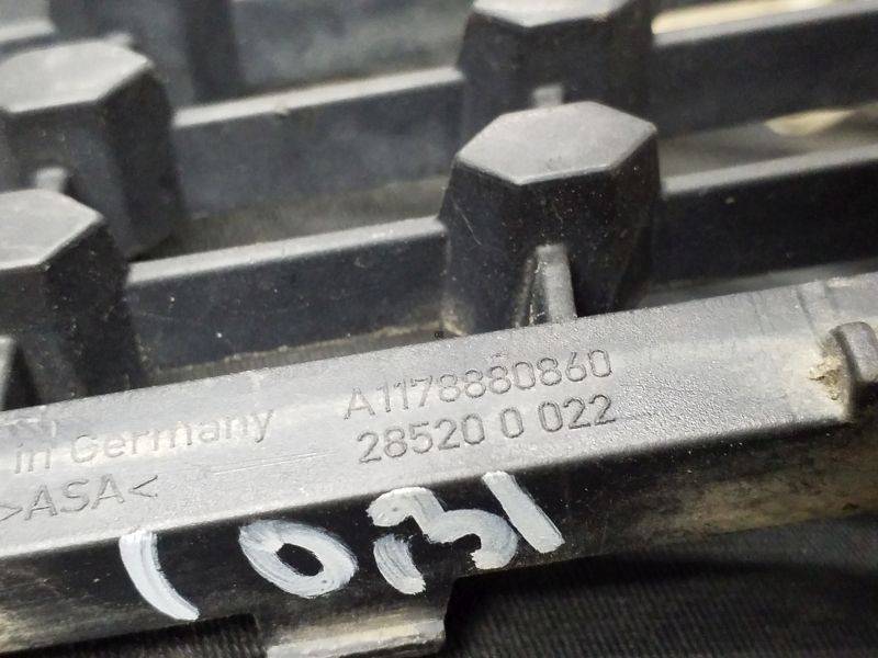 Накладка на решетку радиатора