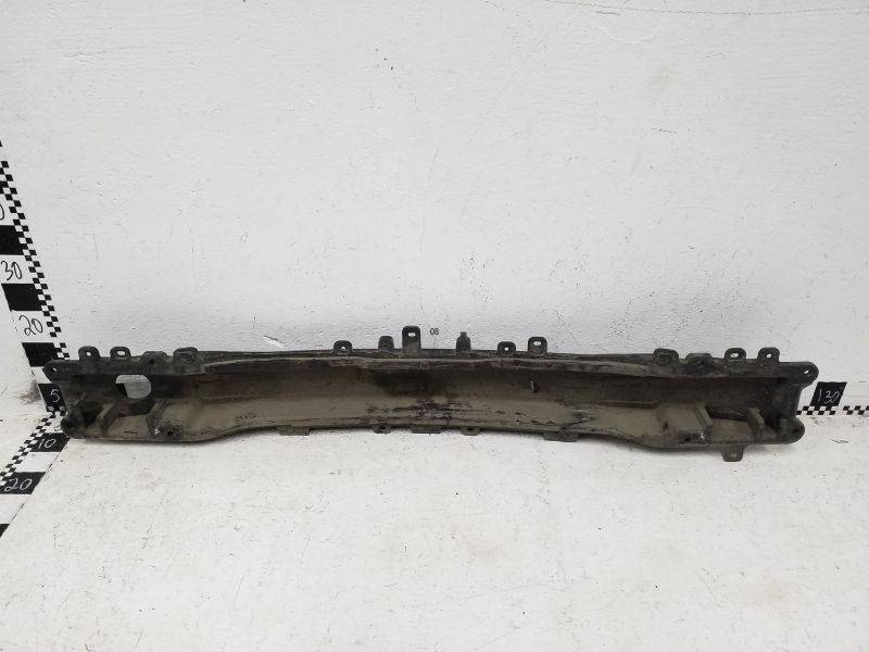 Усилитель заднего бампера